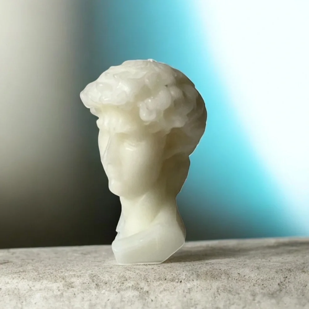 David bust candle 5.12 in.